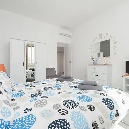 Lilli Home Holidays