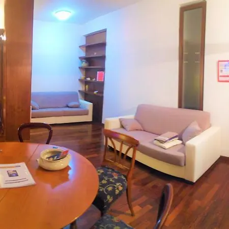 Apartament Turistico Laura Rzym
