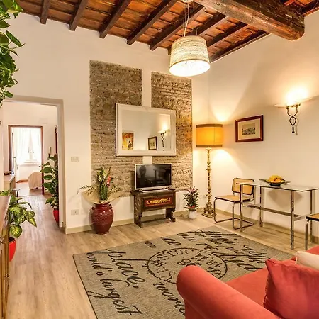 Magenta Deluxe Fienaroli 2 Rome