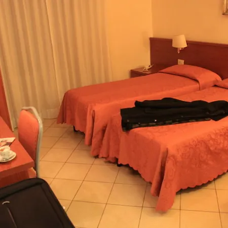 Hotel Priscilla 3*