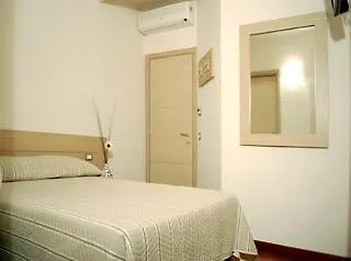 Pensión La Piccola Maison