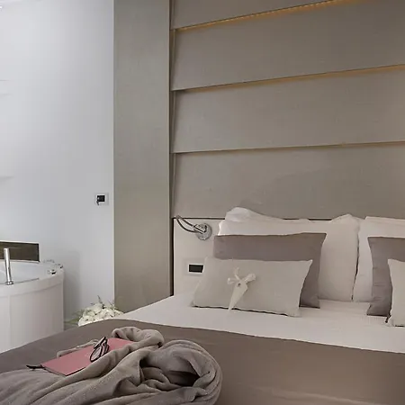 Vatican Style Guest house 3*