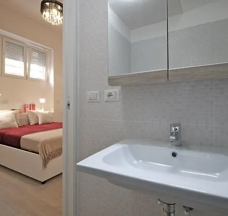 Patrizi 2/a Apartment Rome