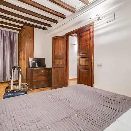 Cappellari Charme Rome