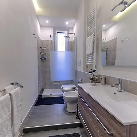 Casa Vacanze Ferrari Al Vaticano Ferienhaus Rom