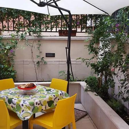 La Casetta Di Ely Bed & Breakfast Rome