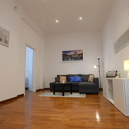 Apartment Big House Colosseum