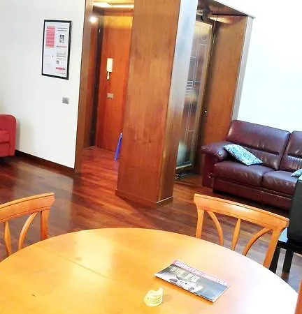 Turistico Laura Apartament Rzym