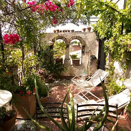 Spectacular Luxury Flat In Trastevere Rome