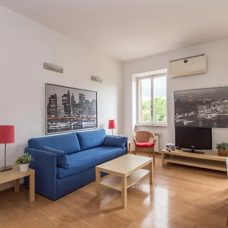Apartment Rsh Quattro Cantoni