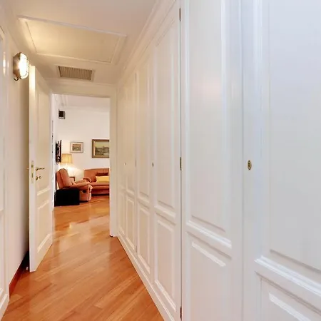 Luxury House Borghese Apartment Rome