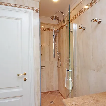 Luxury House Borghese Rome