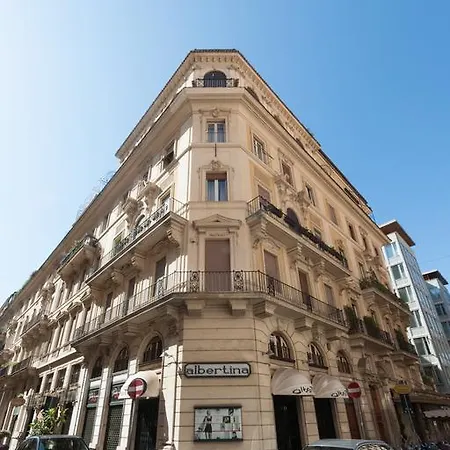 Apartment 900