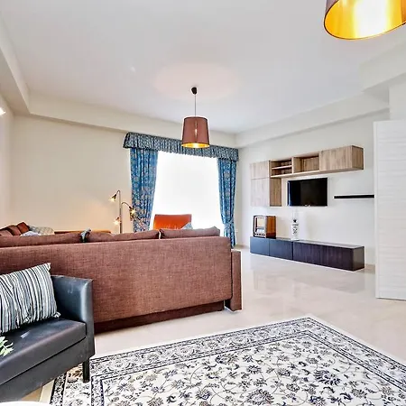 Appartement 130m² 3 Slaapkamer, 2 Privé Badkamer In Trionfale *