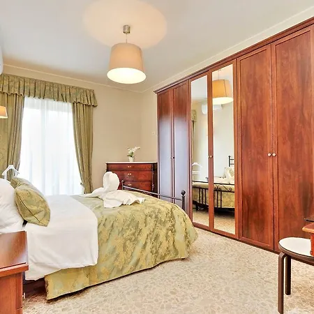 Appartement 130m² 3 Slaapkamer, 2 Privé Badkamer In Trionfale