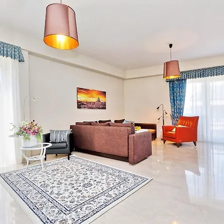 130m² 3 Slaapkamer, 2 Privé Badkamer In Trionfale Appartement