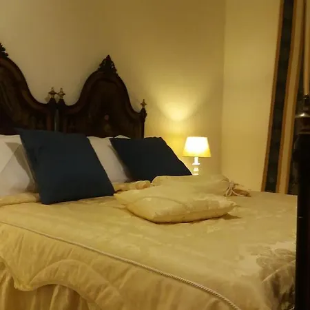 Il Marchese Del Grillo Guest house Rome