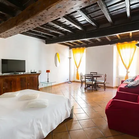Casette Monti Apartment *