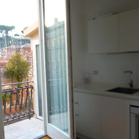 Finestra Sul Gianicolo Apartment