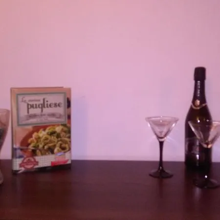 Anna's Place Apartment *
