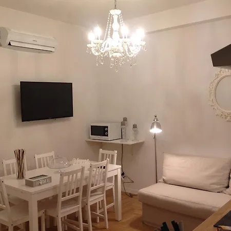 Apartament Open Space Ottaviano Rzym