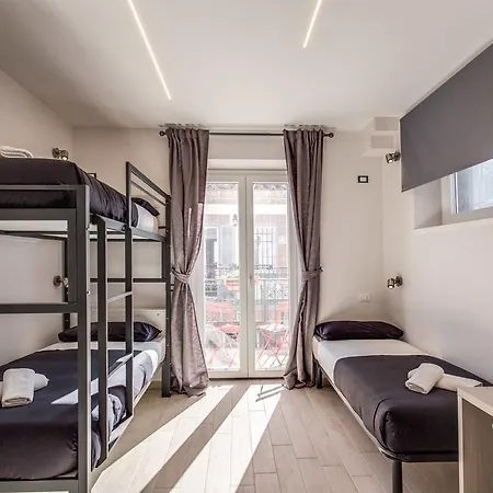 Aurelia Vatican 3*