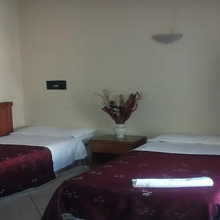 Starlight Bed & Breakfast 2*
