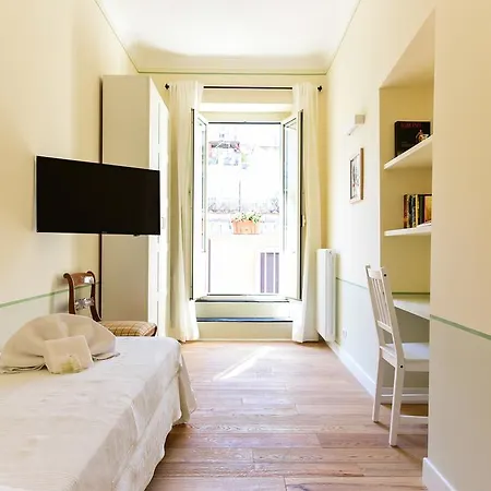 Bright And Comfy 3 Bedroom In Monti Apartamento Roma