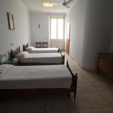 Casa Religiosa Per Ferie Ancelle Del Santuario * Rzym