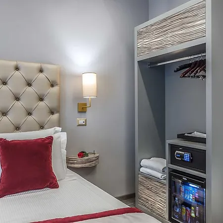 Colonna Del Corso 3* Ρώμη