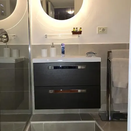 Studio Via Del Babuino Apartment *