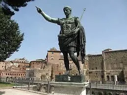 House&colosseum Apartment