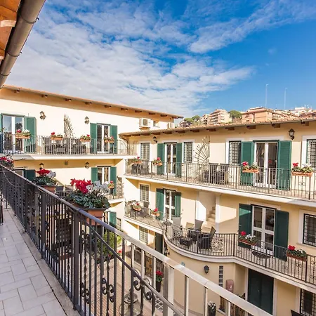 Aurelia Vatican Aparthotel 3*