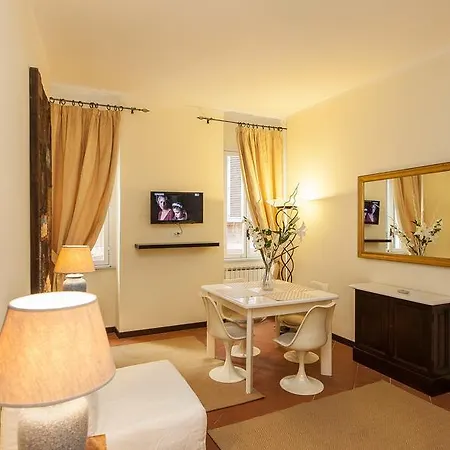 Apartment Rondanini View Rome