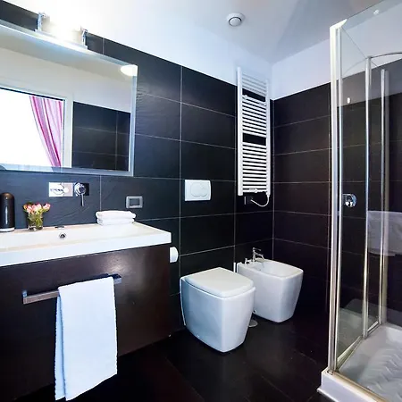 Rent In * Roma