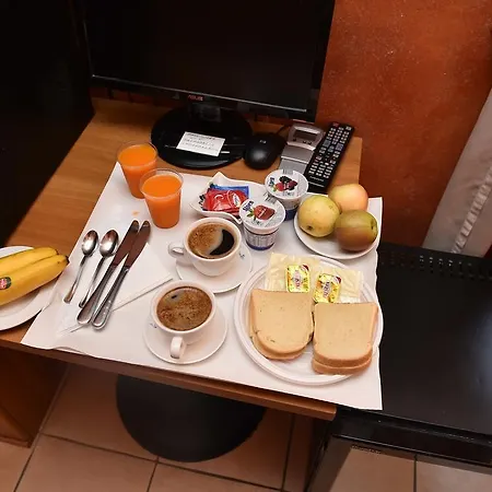 Al Centro Storico Di Bed & Breakfast Rome