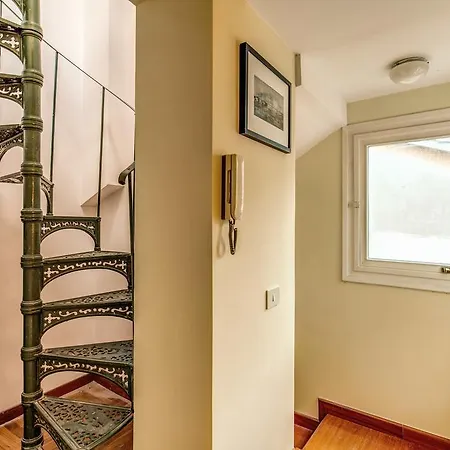 Apartment Trastevere Attic With Terrace *