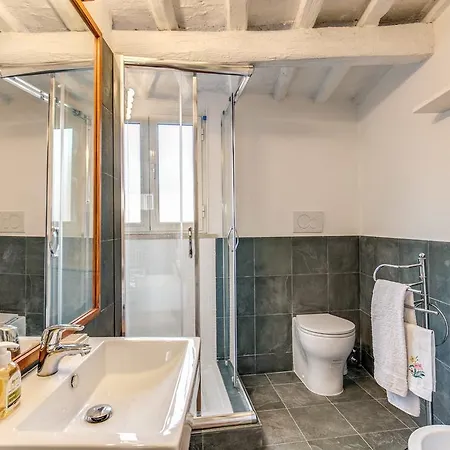 Trastevere Attic With Terrace