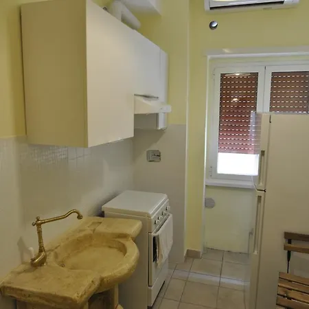 Tourist House Guest house Rome