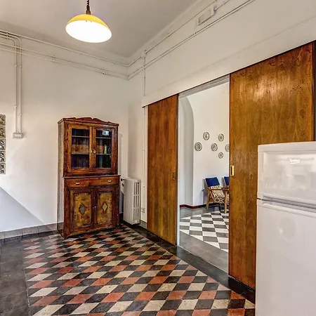 Monserrato Apartamento