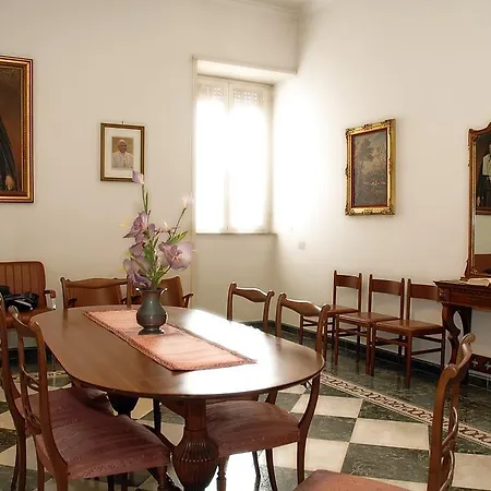 Pensjonat Casa Religiosa Per Ferie Ancelle Del Santuario *