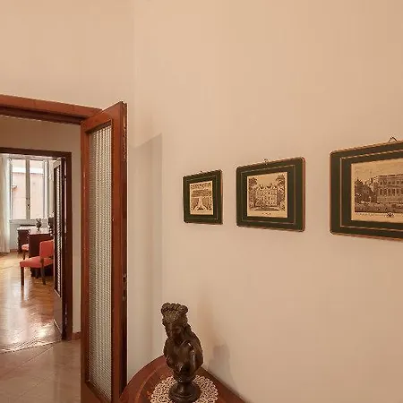 Hotell Croce 3000 2*