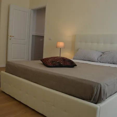 Luxury In Rattazzi Apartment Rome