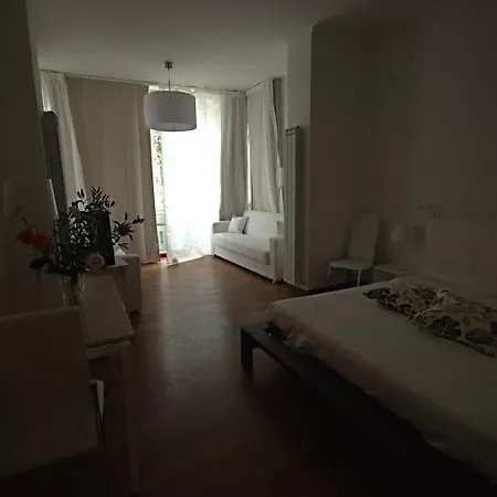 Guest house Flaneur Bed & Book Rome