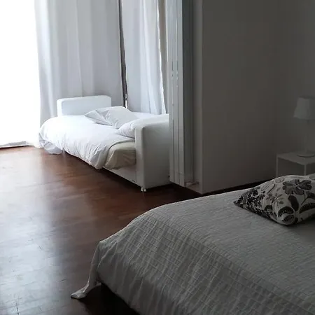 Flaneur Bed & Book * Rome