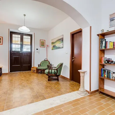 Grappoli Di Sole Farm stay *