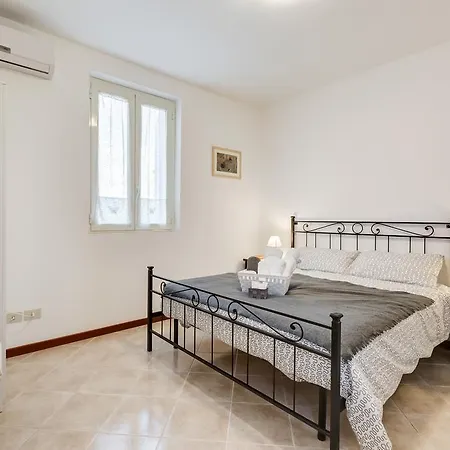 Grappoli Di Sole Farm stay Rome