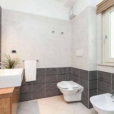 Apartment Boutique Domus