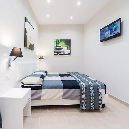 Suites Ottaviano Affittacamere Roma