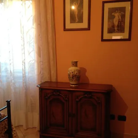 アパート La Casa Di Esse ローマ